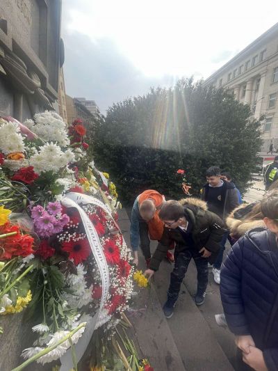 77 ОУ отбеляза 151 години от обесването на Васил Левски 10