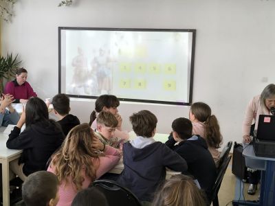 Историческа викторина в училище по повод Националния празник на България 9